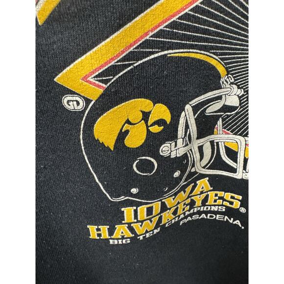 Vintage Hanes Black Rose Bowl 1991 Iowa Hawkeye Washington Huskies Sweatshirt XL - Picture 4 of 7